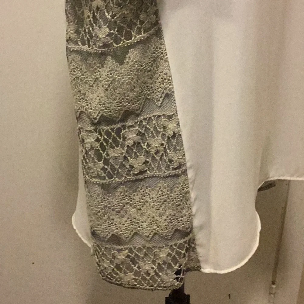 Womens lightweight Dress Blouse keyhole front open weave side panels cream - Picture 6 of 9